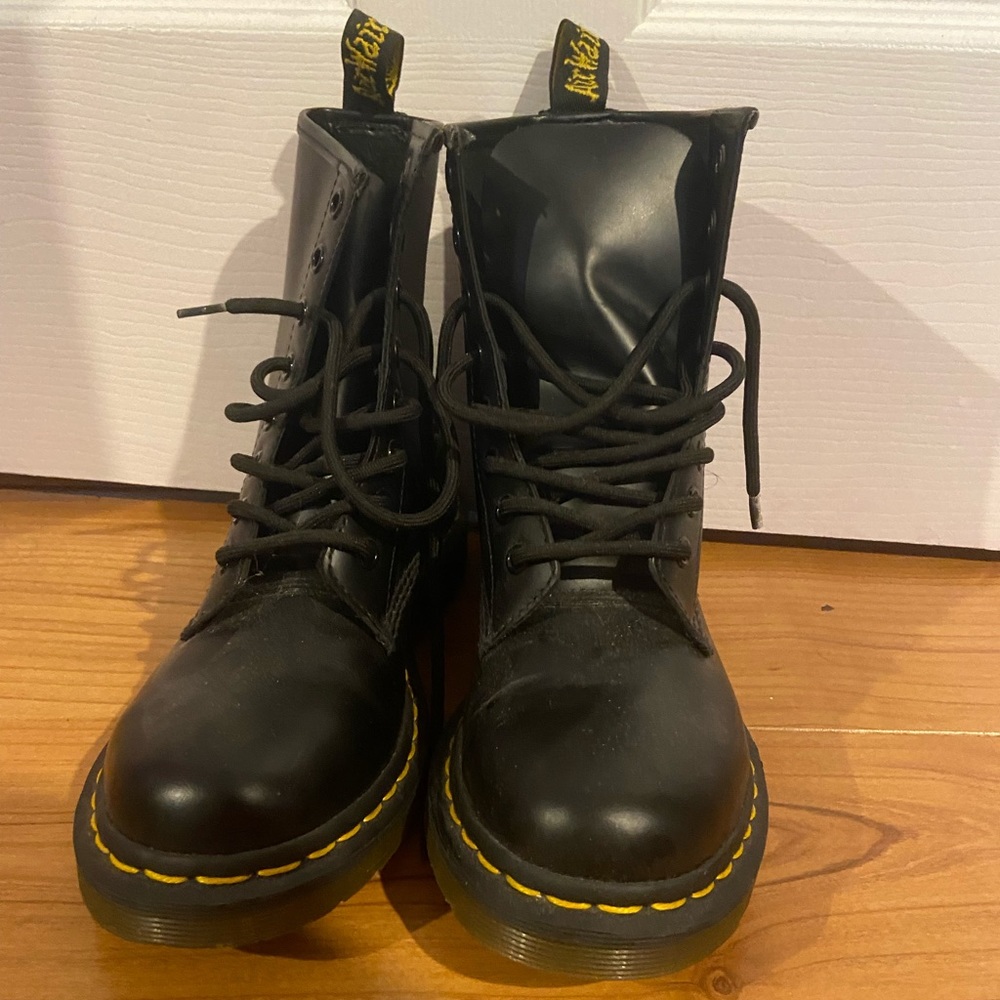 NEVER WORN Doc Marten’s Size 7 with Cleaner